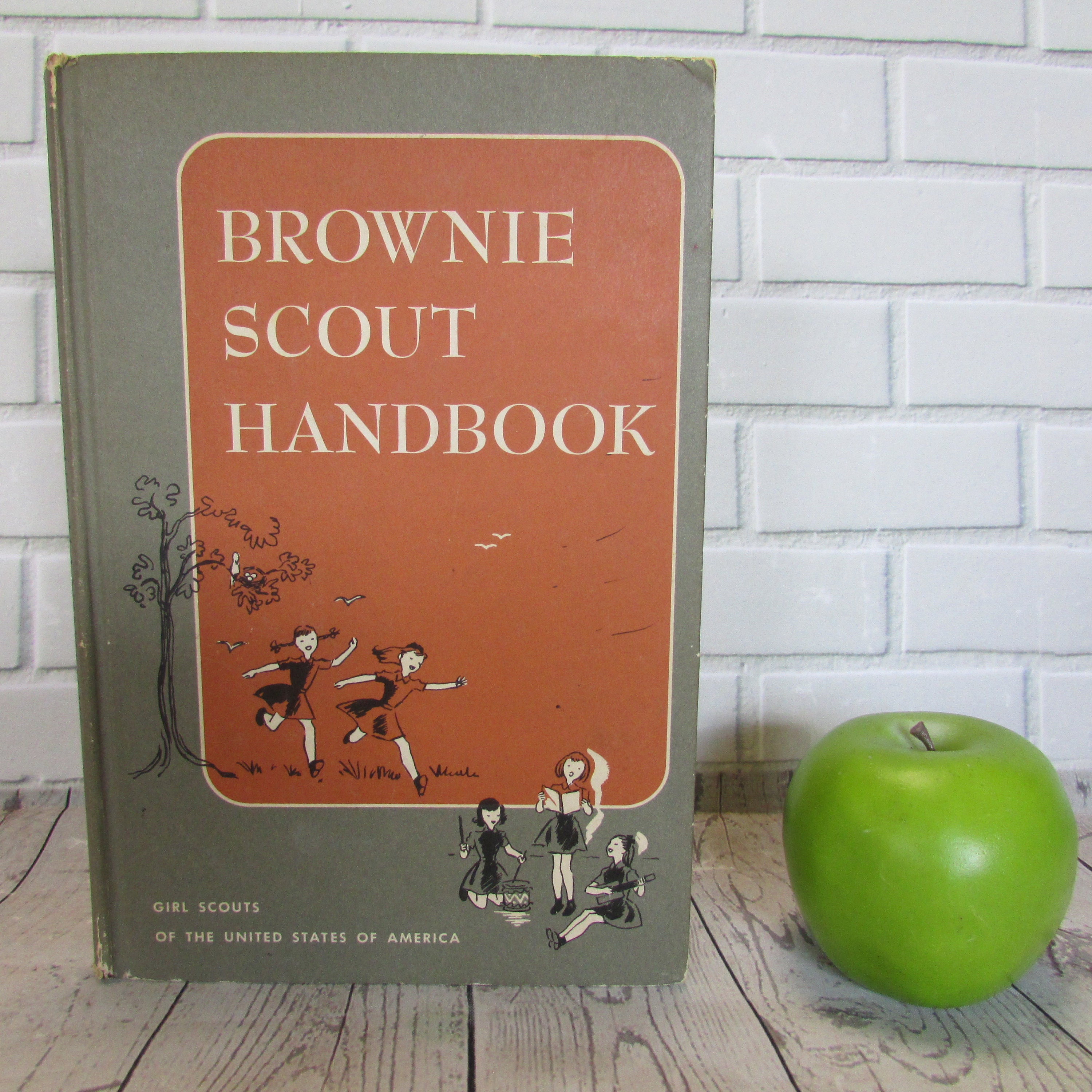 Vintage 1960 Brownie Scout Handbook Hardcover Girl Scouts of Etsy