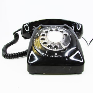 Vintage Automatic Electric Rotary Dial Phone//Black Monophone Desk or Table Top//Northlake IL USA//Photo Theater Movie Prop Telephone