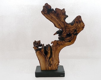 SKOLI: Wooden sculpture made of olive wood with natural slate base, abstract sculpture made of wood