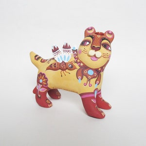 Honey cat Ceramic sculpture Home decor gift for children and adults