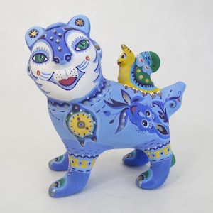 The cat who is never late, ceramic whistle collectible art ceramic sculpture home decor a creative gift