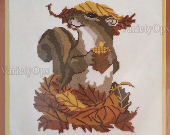 Vintage 1978 Needlepoint Kit: AUTUMN SQUIRREL By Dimensions - Wildlife, Cute, Animals, Fall, Colors, Leaves, Leaf, Acorn, nature, DIY Kit