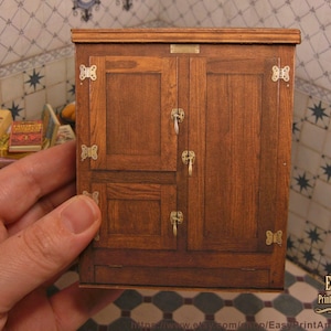 Miniature dollhouse Victorian Icebox, Vintage style, Furniture miniature Printable, DIGITAL DOWNLOAD, 1:12 scale, video tutorial, DIY.