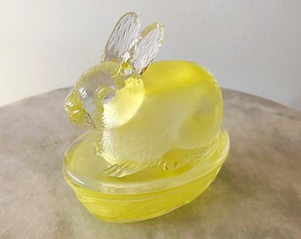 Vintage Yellow Molded Pressed Glass Lidded Bunny Candy Dish