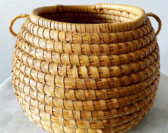 Vintage Boho Eclectic Handwoven Coil Rattan Straw Wicker Handled Basket