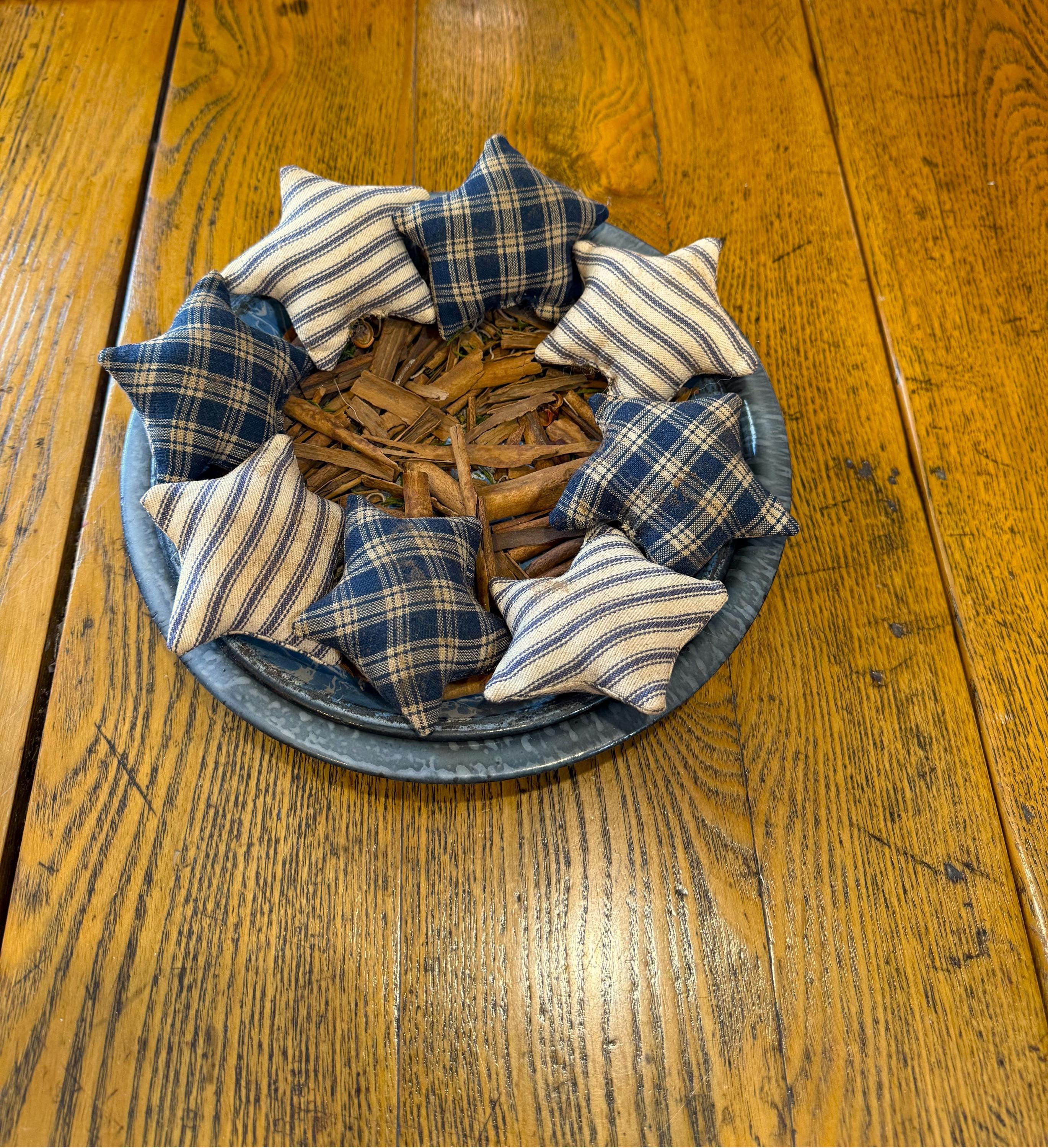 Primitive Blue Stars, Prim Bowl Fillers, Tiered Tray Decor, Fapm, Mini Americana Homespun Stars