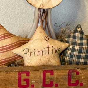 primitive star bowl fillers, OFG FAPM, star bowl tucks, homespun stars, star shelf tucks, farmhouse prim stars, country star ornaments