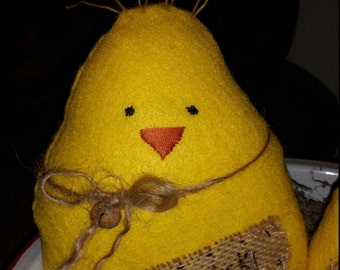 primitive wool felted chick pillow tucks, spring chick ornies, OFG, FAPM, yellow felted chick, Easter chick, spring chick bowl fillers