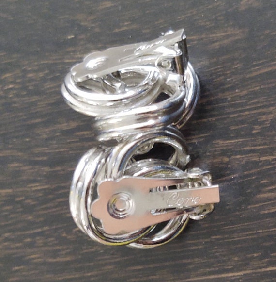Coro Silver Tone knot clip earrings - image 2