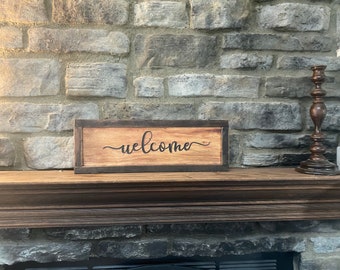 Welcome sign wall hanging