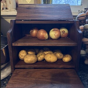 Handcrafted Solid Walnut Bread Box – Natural Kitchen Storage bild 10