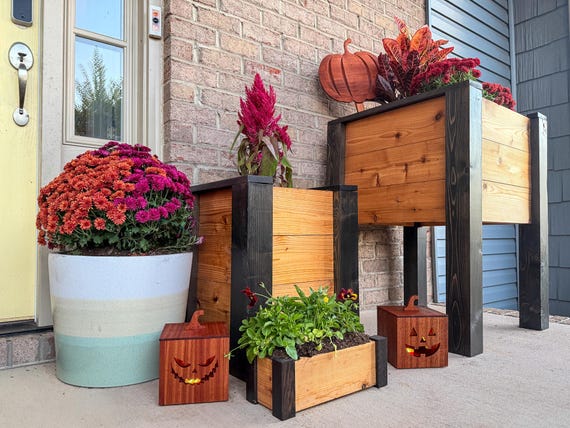 Cedar Raised Garden Bed | Easy Assembly | Durable Wood Planter Box for Gardening | 4 Sizes