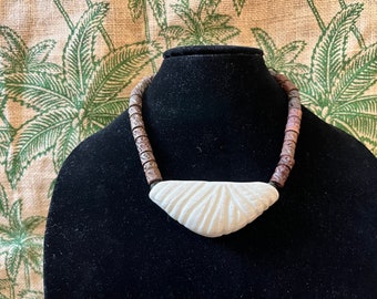 Sinahi Necklace - Etsy