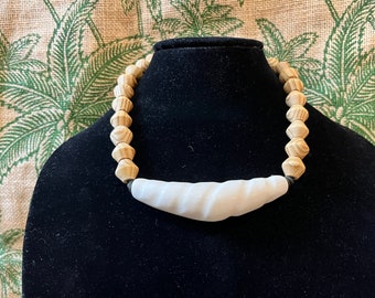 Sinahi Necklace - Etsy