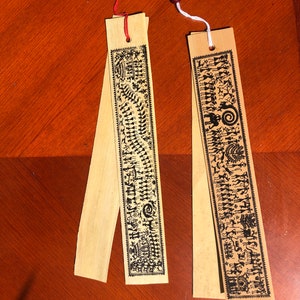 Palm leaf bookmark Set of 2 Warli hand painted Indian Orissa tala patachitra Patachitra bookmark finely handmade book lover gift for her