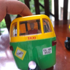 Set of 2. Indian Auto/auto-rickshaw green and yellow Indian toy/car/memento/Gift for Her/Gift for Him/Gift for child image 2