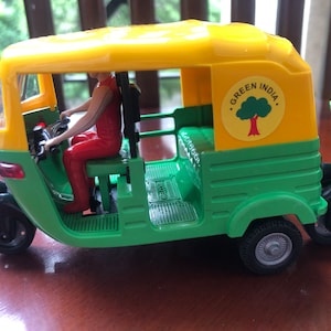 Set of 2. Indian Auto/auto-rickshaw green and yellow Indian toy/car/memento/Gift for Her/Gift for Him/Gift for child image 1