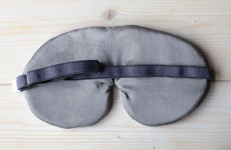 Charcoal Sleeping Set, Organic Sleep Mask, Travel Mask, Travel Set, Lavender Sachet, sleep aid, Travel Gift for him, Wanderlust gift imagem 3