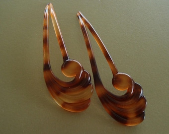 2 Vintage French Chignon Hair Forks Bun Pins Feather Plume 1970s France Faux Tortoise Shell Stylish 4 inch Prom Bride Hair Accessories Women