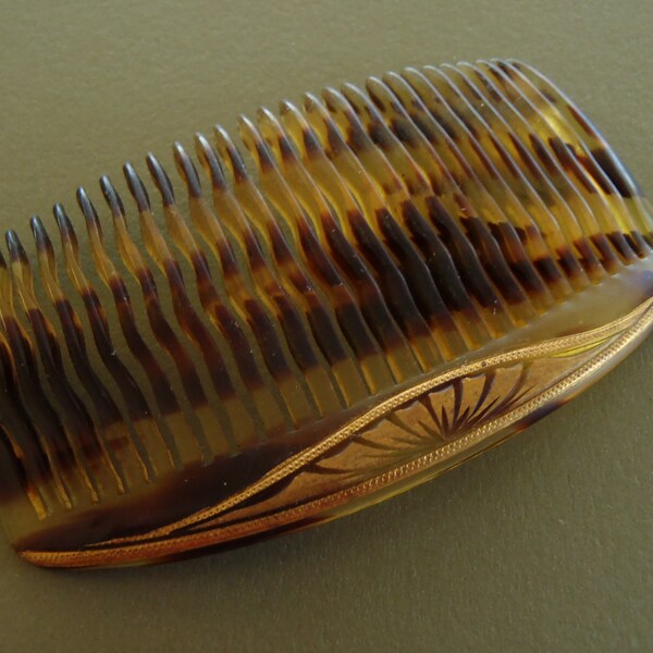 Vintage 1920s Deco French Hair Comb Faux Tortoise quality curved top fine detail chic unused 2 3/4 x 1 5/8 inch (70X43mm) fashion accessory