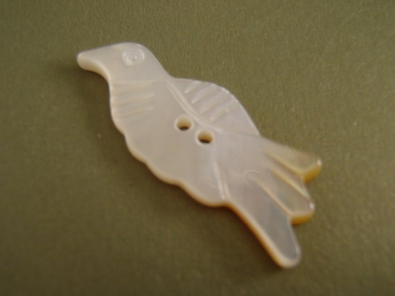 Antique Vintage Pearl Bird Shaped Button carved white 2 hole approx 1 3/8x1/2 inch (35x14mm) collect sew knit jewelry projects knit