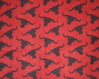 Black Steer Heads on Red Background 2 yards