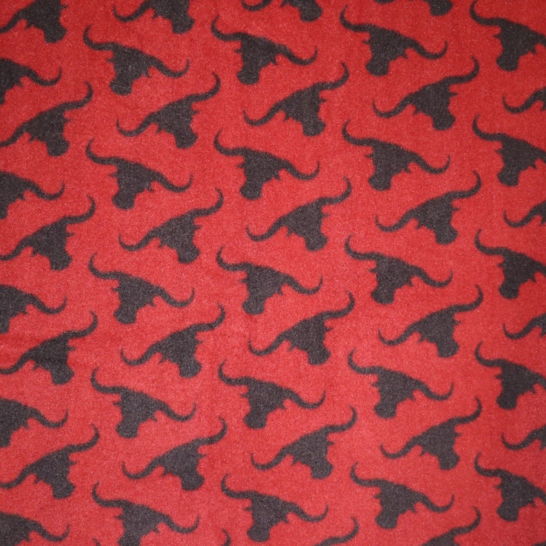 Black Steer Heads on Red Background 2 yards