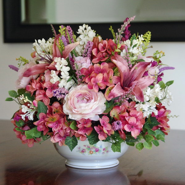 Vintage Diamond China Pottery With Silk Pink Lily, Ranunculus and Hydrangea Arrangement |Artificial Flower Arrangement|Faux Arrangement