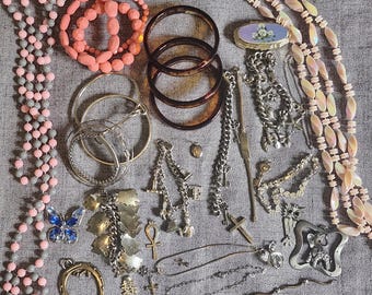 Estate Jewelry Lot- 37 Pieces- Necklaces, Bangles, Pendants-Not Broken- Crafting