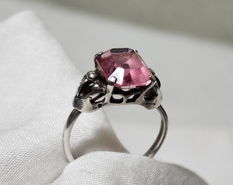 Anillo vintage de plata de ley con piedra rosa de Sarah Coventry / Anillo llamativo de estilo retro