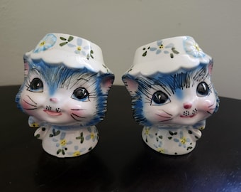 Vintage 1950s Lefton 'Miss Priss' Blue Kitty Cat Ceramic Salt & Pepper Shaker Set