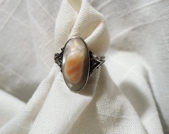 Antique Sterling Silver Mother of Pearl Blister Ring | Art Nouveau Style | Early 1900s | Size 6
