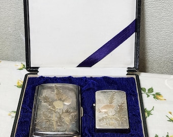 Estuche para cigarrillos japonés vintage de plata esterlina de los años 40 con encendedor Zippo – Plata 950 – Estuche original forrado de fieltro – Artículos de colección para fumadores
