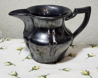 Jarra para crema antigua de cuatro placas de Taunton Silver Co.