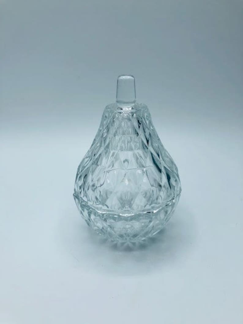Pretty Vintage Crystal Diamond Pattern Pear Shaped Lidded Trinket Dish