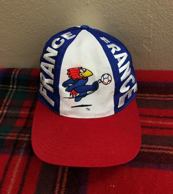 ヴィンテージキャップ Rare Vintage FRANCE 98 Hat Cap, Big Logo, Embroidered Logo, Fifa