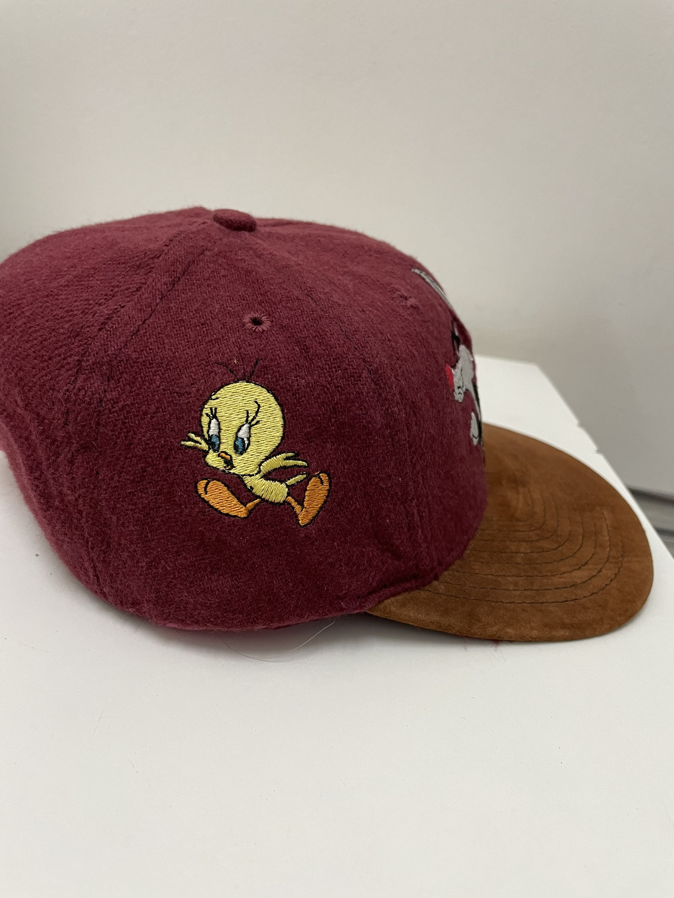 Vintage 1991 Acme Clothing Warner Bros. Bugs Bunny Hat Taz Tweety Sylvester Vintage 1991 ACME Clothing Made In USA Tweety | Mercari main image 4