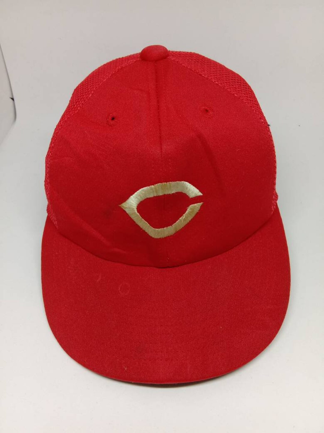 人気を誇る Vintage Rare MIZUNO Big C Logo, Embroidered Hat, CARP Hat, 帽子