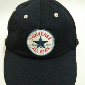 topi converse cream