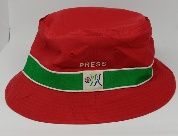 mizuno bucket hat
