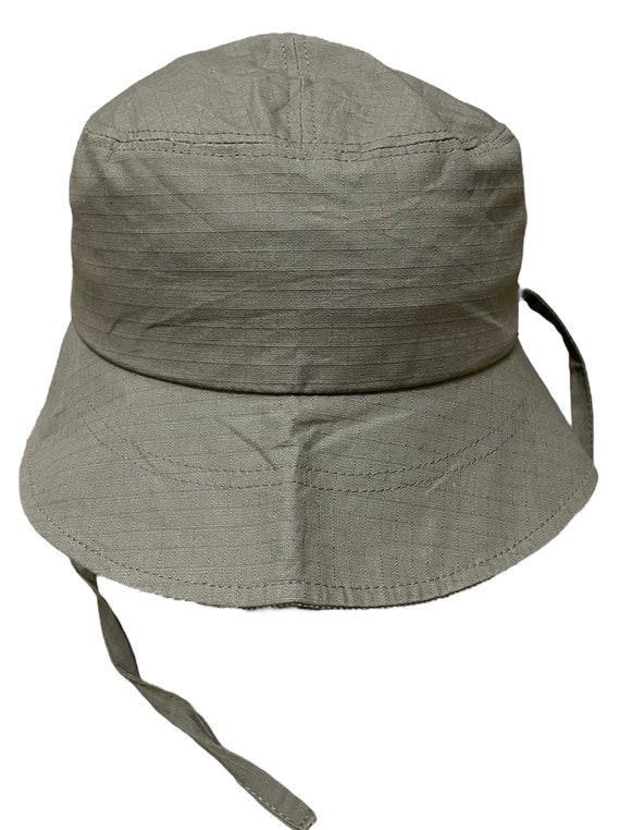 Rare Vintage MARIO VALENTINO Bucket hat, mario val