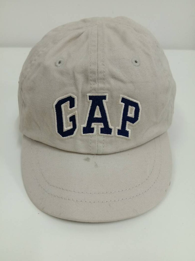 Gap cap. Yzy gap cap. ye gap cap.