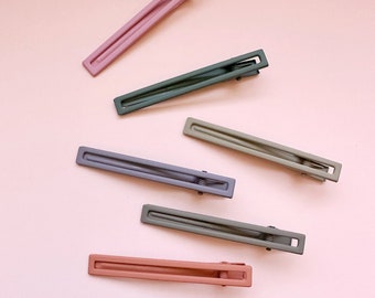 Colorful Thin Matte Rectangle Hair Clips (7 pieces per set)