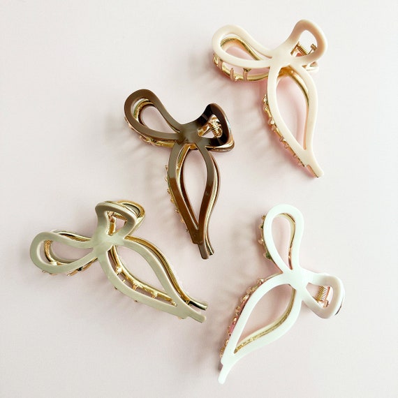Elegant Real flowers Patchwork Metal Accessories Trim Heart-shaped Earrings(Each one is unique) Elegant Real flowers Patchwork Metal Accessories Trim Heart-shaped Earrings(Each one is unique)