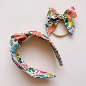 Mommy and Me Matching Headband Set | Colorful Vintage Blossoms Floral Non-Slip Top Knot Knotted Fabric Covered Headband