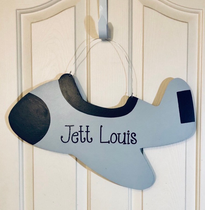 Baby Pilot Door HangerIt/'s a Boy!It/'s a Girl!Birth AnnouncementNursery DecorHospital Door HangerBaby Shower GiftBaby GiftAirplane