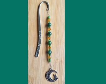 Book Jewelry – Cat on the Moon Bookmark – Green and Amber (# 077)