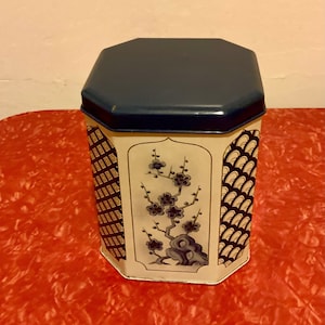 Vintage Blue & White Print Octagonal Tea Tin with hinged lid