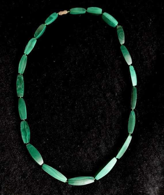 Vintage Malachite Graduated Oval Bead Necklace - image 4