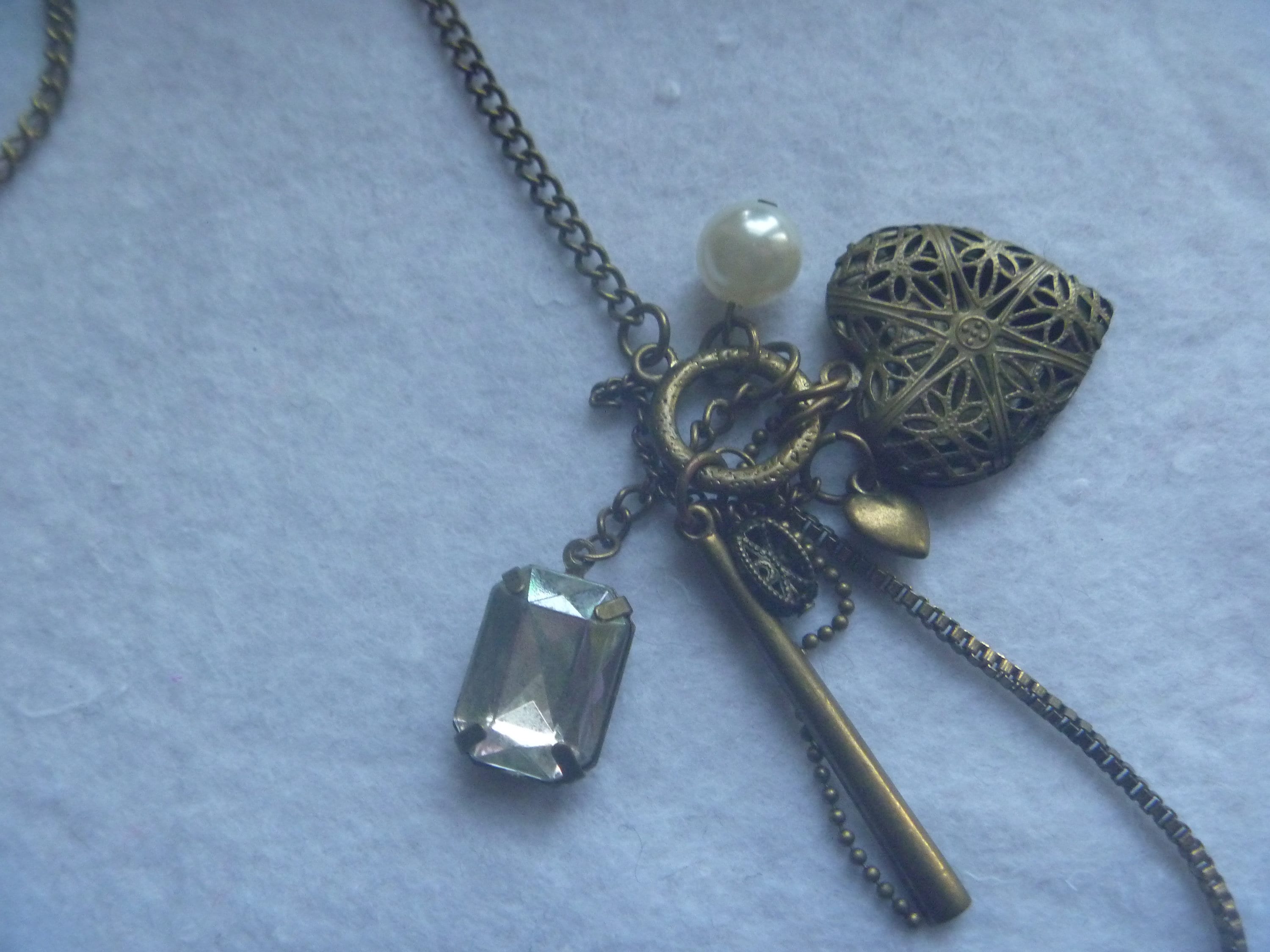 ◆VINTAGE HOLLYWOOD◆ Heart Long Chain Necklace VH2313NE009B Welcome to joyful online shopping!